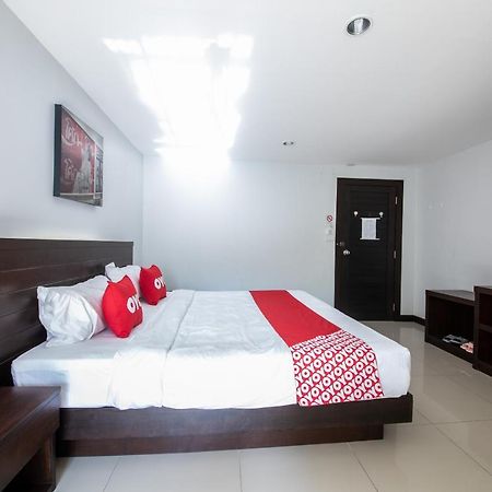 Oyo 373 Mc Ginger House Patong Exterior foto