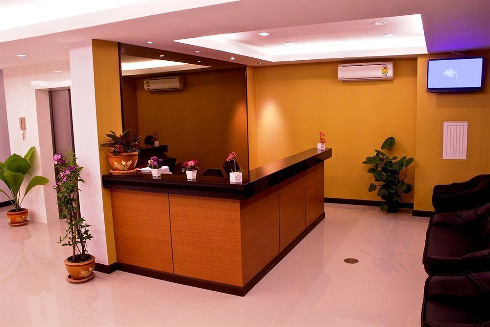Oyo 373 Mc Ginger House Patong Exterior foto