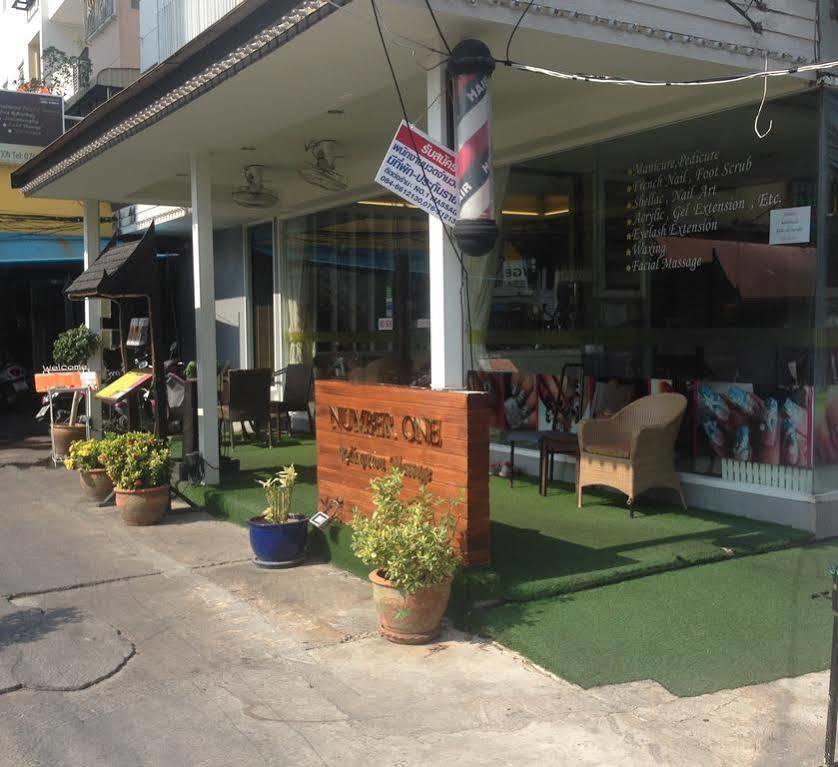 Oyo 373 Mc Ginger House Patong Exterior foto